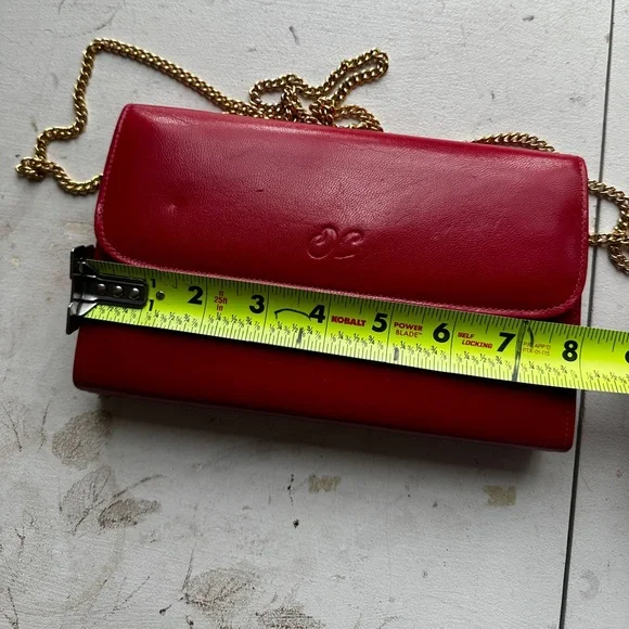 ✨Vintage Designer Oleg Cassini ✨ Vintage Red Soft Leather Clutch Crossbody Gold - Picture 13 of 16